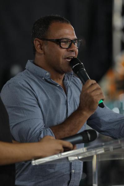 Segunda noite da grande final do IV Canta Cantu encerra o festival com emoção, solidariedade e olhar para o futuro em Laranjeiras do Sul